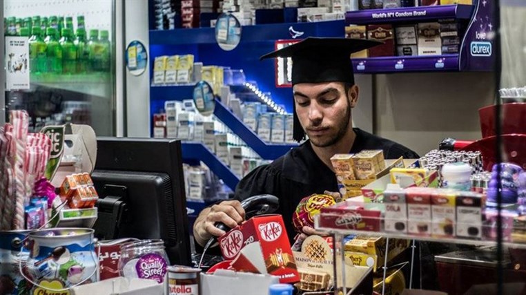 Truly sad how Lebanese Graduates are handling post graduation